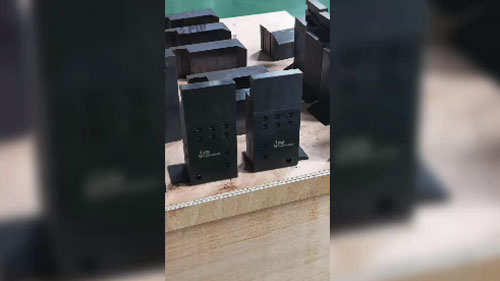 柔性折彎中心模具