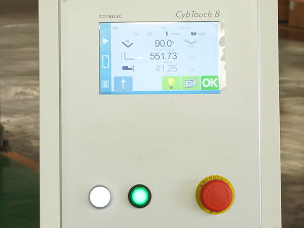 CybTouch 8 觸控式螢幕